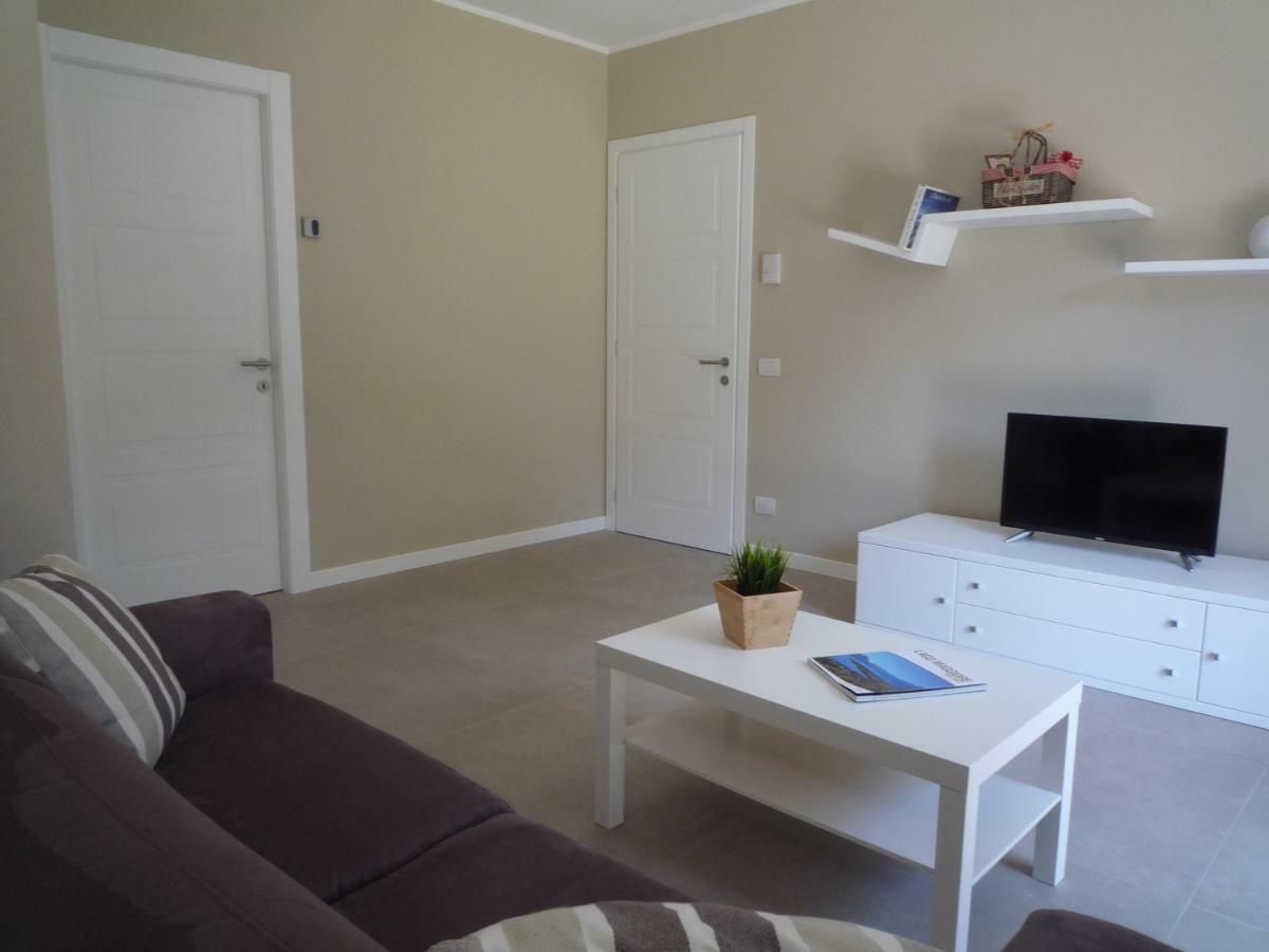 Casa Il Cedro Apartman Verbania Kültér fotó