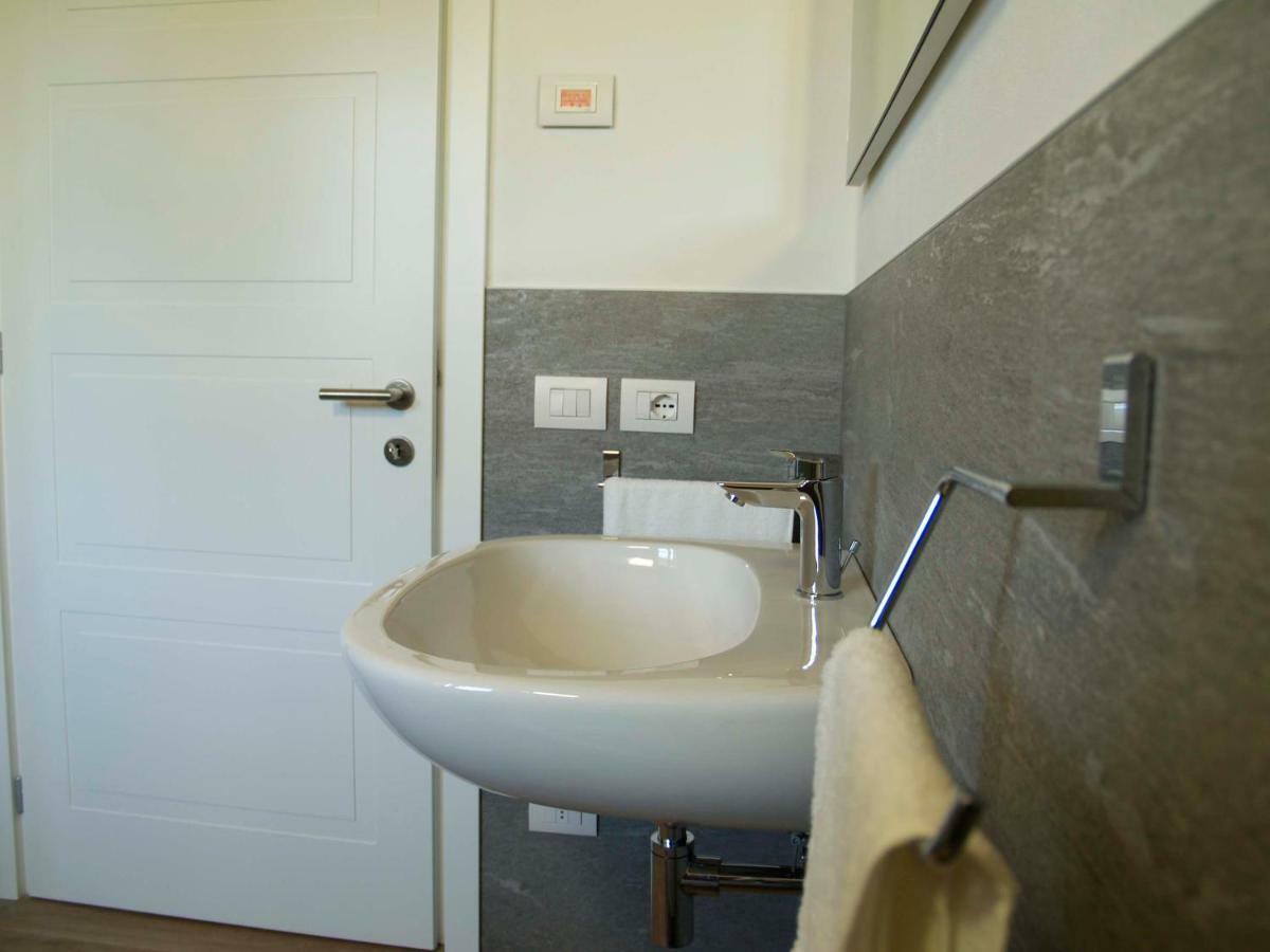 Casa Il Cedro Apartman Verbania Kültér fotó